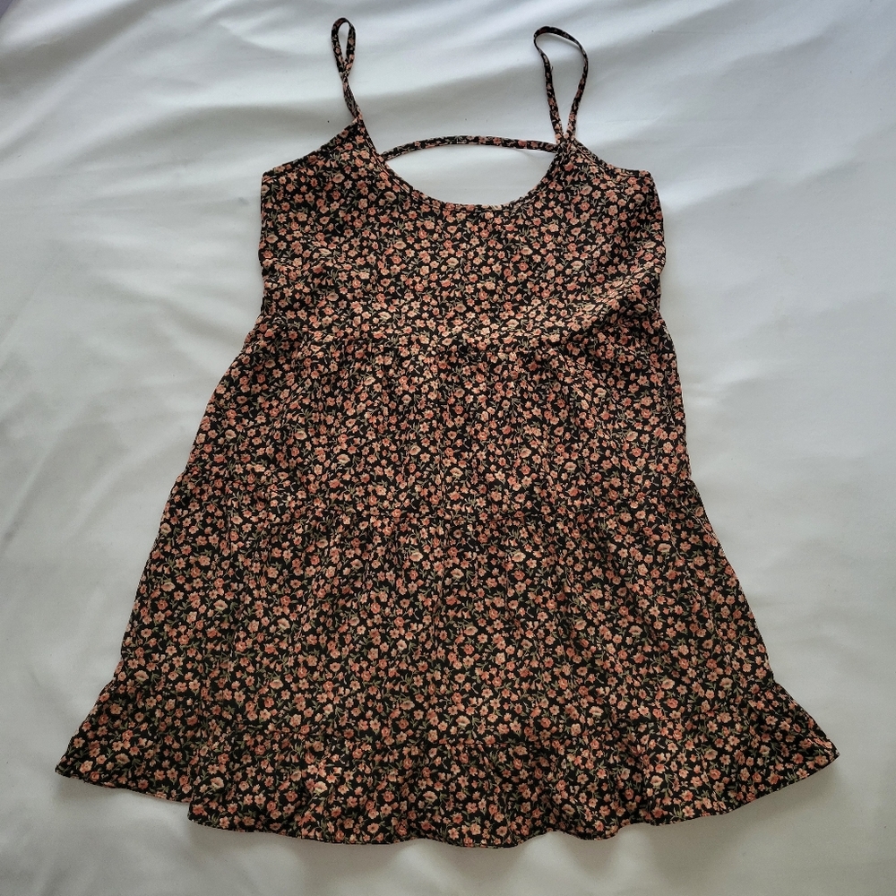 Floral Dress - Black and Pink - Picture 4 of 8